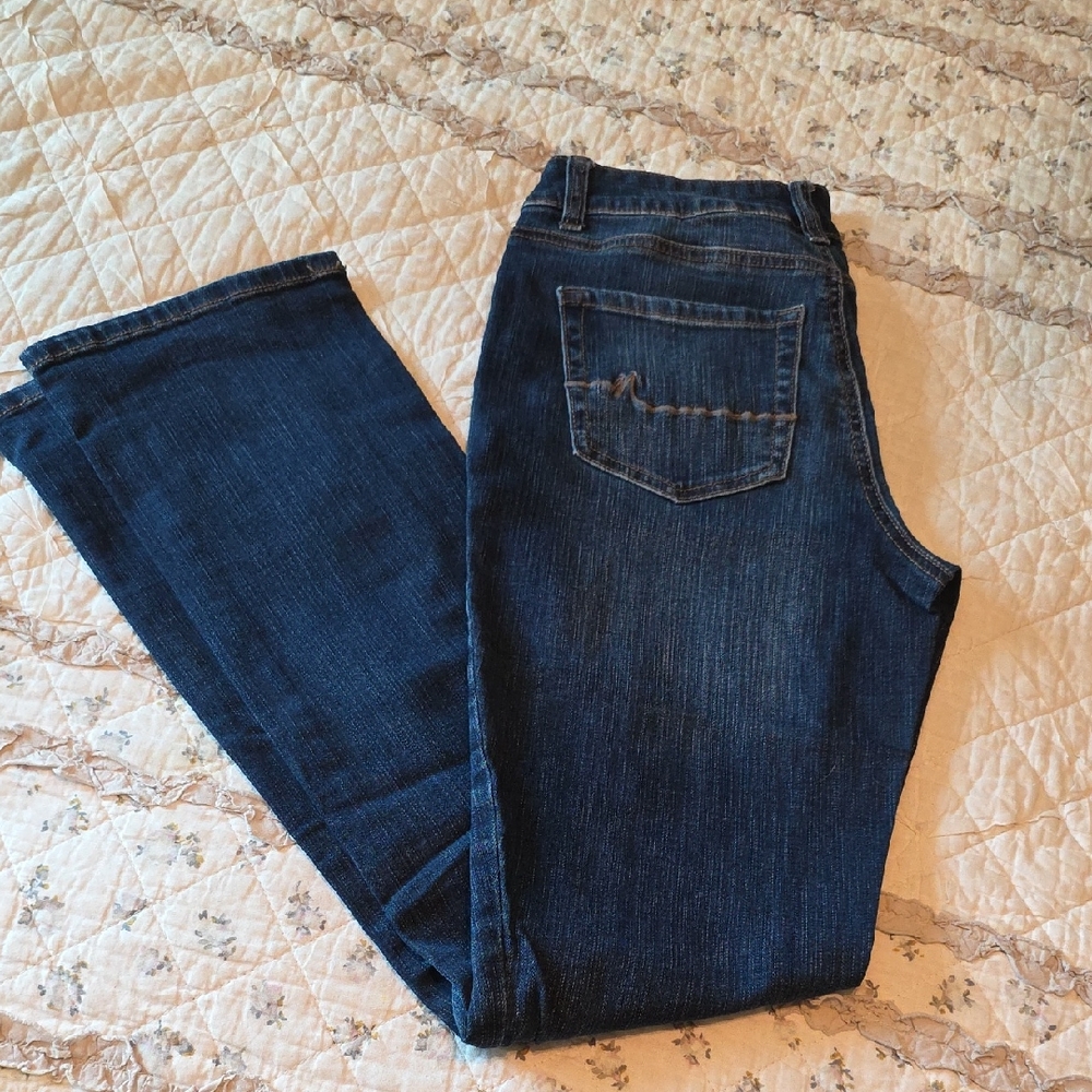 Maurices Bootcut Jeans Sz 2
